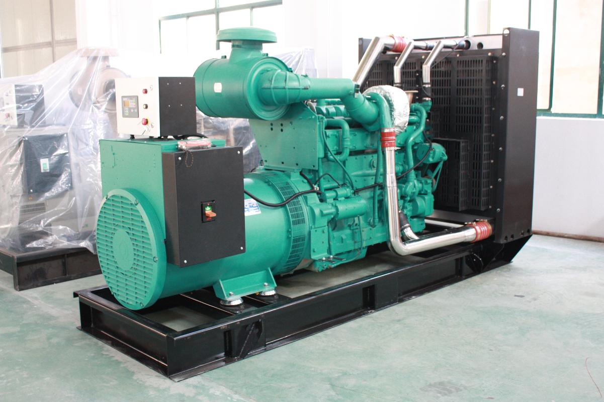 华容租赁发电机-柴油发电机常规都给谁供电呢？