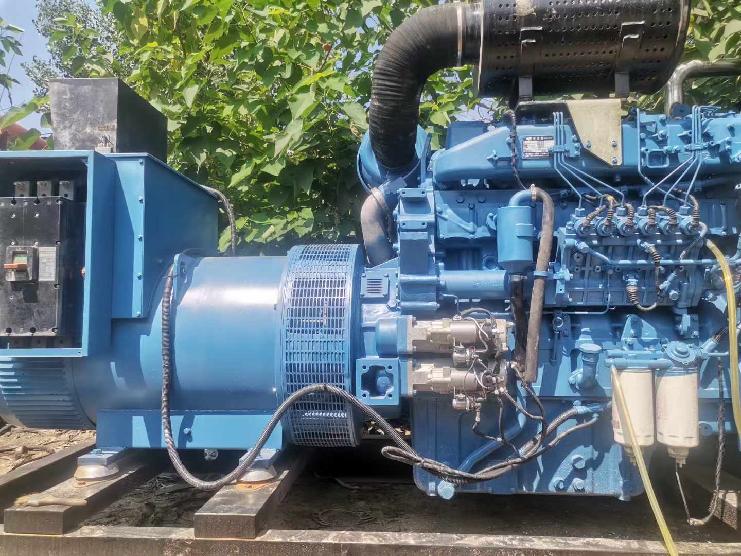 华容详细说明降低 800kW 柴油发电机输出电流波动的方法