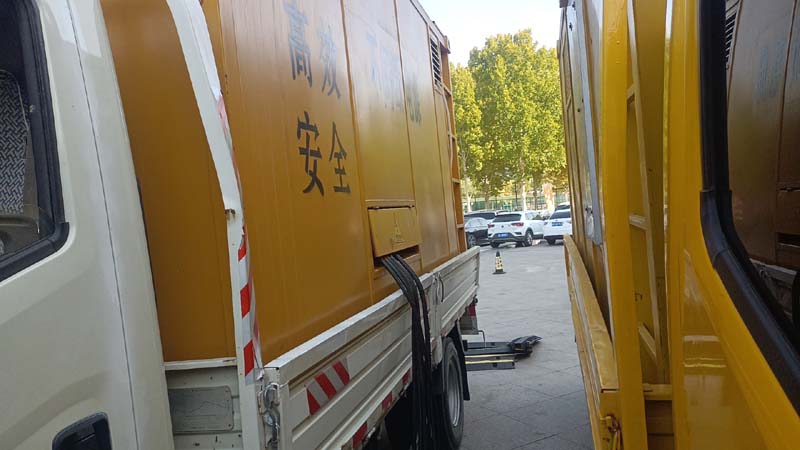 华容如何判断柴油发电机组和UPS电源的切换时间是否符合要求？