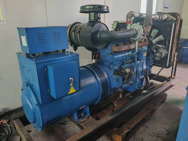 华容100kW柴油发电机组使用多级机油有哪些优缺点？